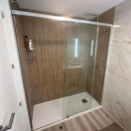 Preciosos Moderno Piso Cerca De La Playa Del Cura Y Todos Servicios En Calle La Loma Torrevieja