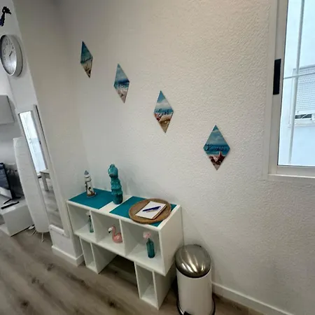 Preciosos Moderno Piso Cerca De La Playa Del Cura Y Todos Servicios En Calle La Loma * Torrevieja