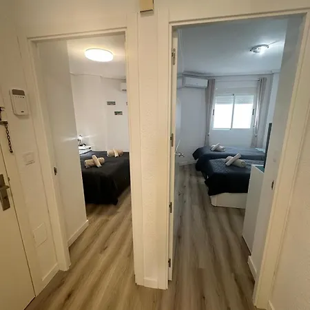 Preciosos Moderno Piso Cerca De La Playa Del Cura Y Todos Servicios En Calle La Loma Apartamento